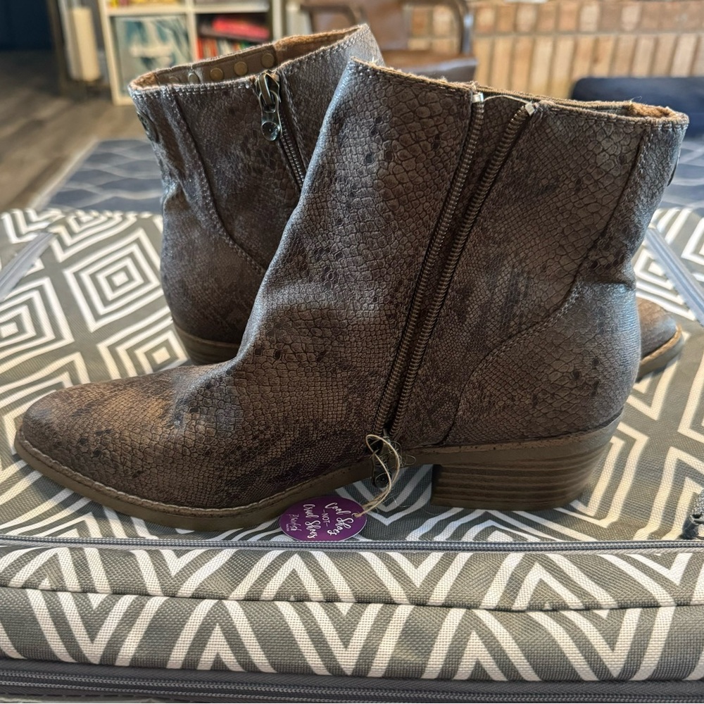 Blowfish Textured Brown Ankle Booties
